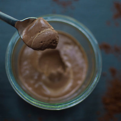 mousse di avocado e cacao